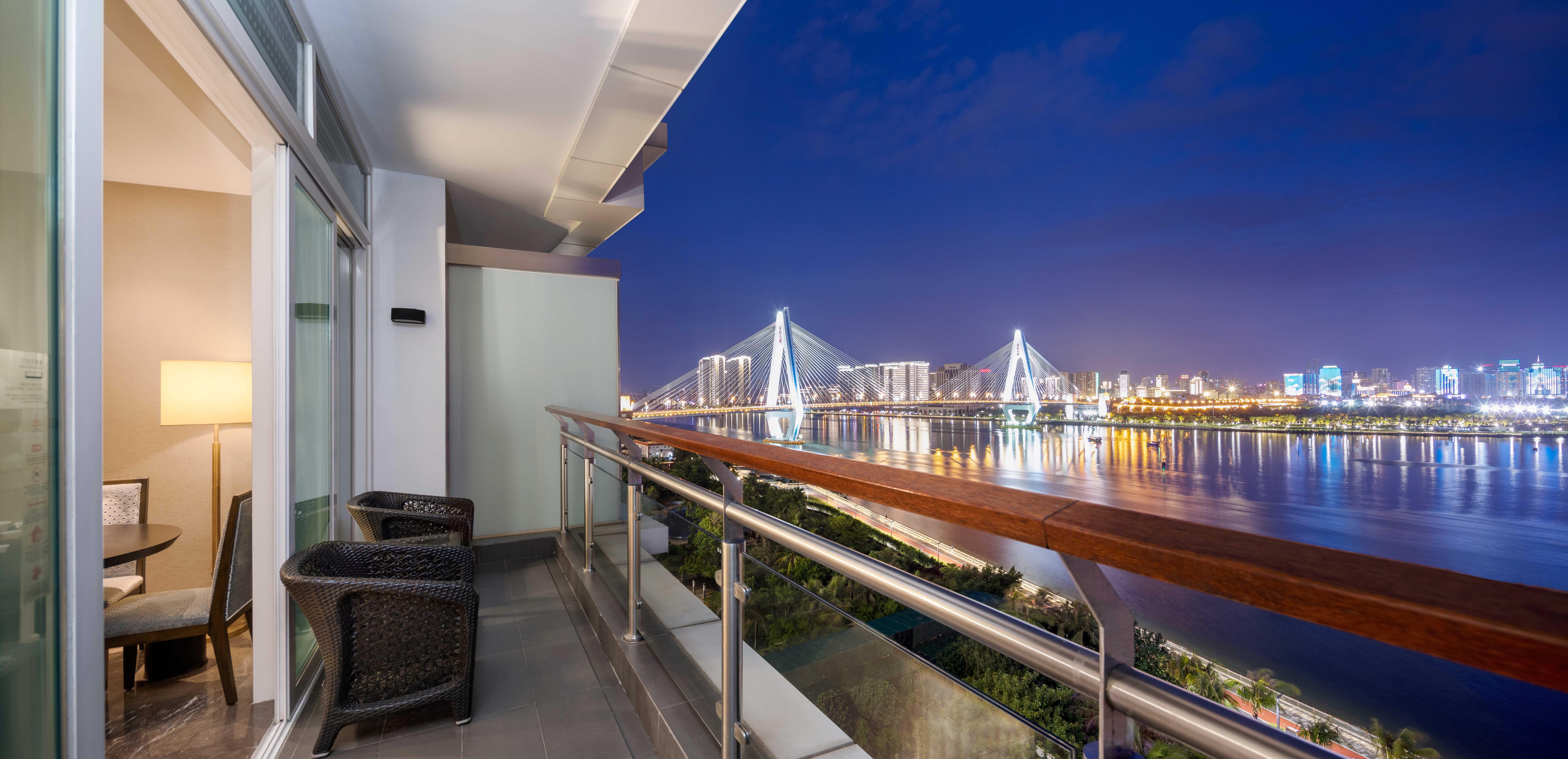 Intercontinental Haikou Seaview By Ihg Exteriör bild