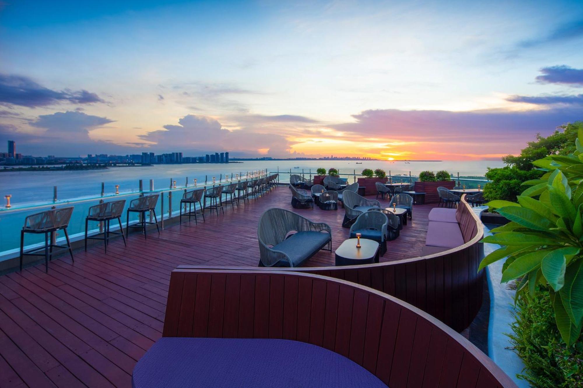 Intercontinental Haikou Seaview By Ihg Exteriör bild